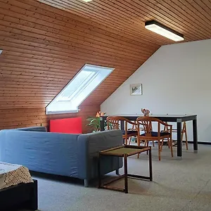 https://big-cozy-entire-family-appartment.hannover-hotel.net